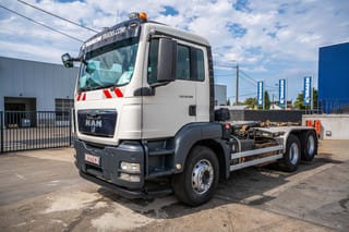 MAN 28.360 BL+INTARDER+10 Pneus/tires - Image 1
