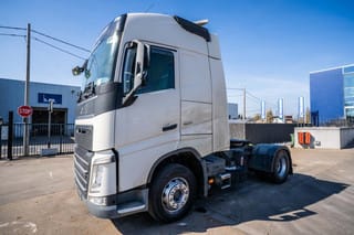 Volvo 4 460 - Image 1