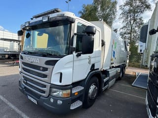 Scania P310 6x2 Garbage disposal truck - CNG - Image 1