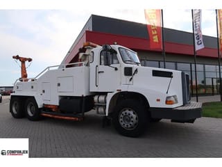 Volvo NL 10 Towing and recovery vehicle -  6x4 - 1993 - Complete! - Image 1