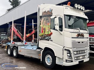 Volvo 750 - Image 1