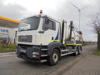 MAN 26.400 6X4 Manual - Image 1