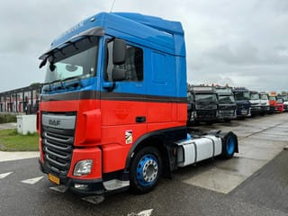 DAF 4X2 EURO 6 MEGA LOW DECK - Image 1