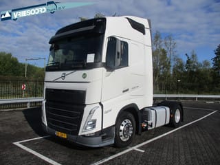 Volvo 500 PK WIT STAND/AIRCO - Image 1