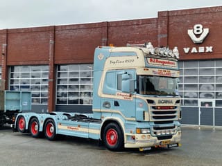 Scania R620 Topline 8x4 - Retarder - Full air - Custom interior - Show truck - HUB reduction - Image 1