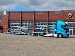 Volvo FH 500 4x2XL Cartransporter "Blyss" Low Kilometer!, in new condition!