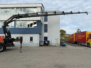 Renault 8X4 EEV + HIAB 477 E-7 HIPRO + REMOTE - Image 4