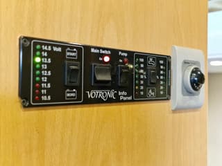 MAN TGA 2008 - 18.360 4x2 - Horse truck + full camper - 4 seats - Loadramp - Automatic gearbox afbeelding 49