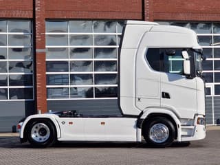 Scania 590S V8 NGS Highline 4x2 - New - Facelift - Full spec - Retarder - Leather - Full air - Image 8