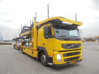 Volvo FM 330 2010 - KASSBOHRER afbeelding 3