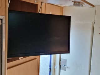 MAN TGA 2008 - 18.360 4x2 - Horse truck + full camper - 4 seats - Loadramp - Automatic gearbox afbeelding 40